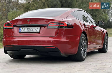 Лифтбек Tesla Model S 2022 в 