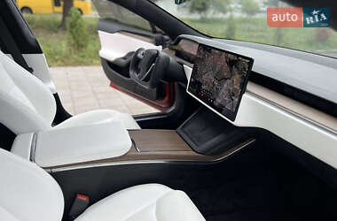 Лифтбек Tesla Model S 2022 в 