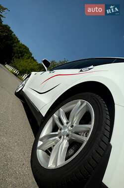 Лифтбек Tesla Model S 2015 в 