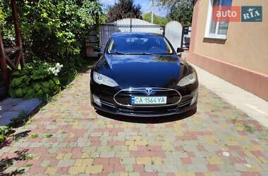 Лифтбек Tesla Model S 2012 в 