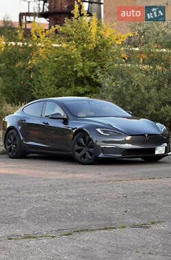Лифтбек Tesla Model S 2022 в 