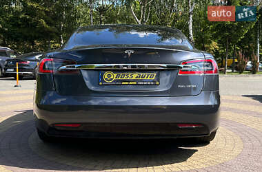Лифтбек Tesla Model S 2019 в 