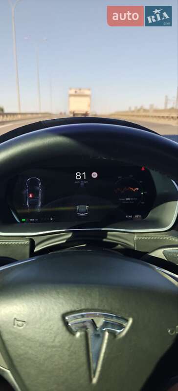 Лифтбек Tesla Model S 2014 в Одессе
