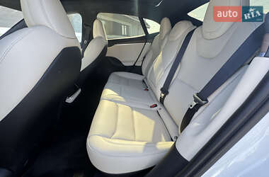 Лифтбек Tesla Model S 2023 в 