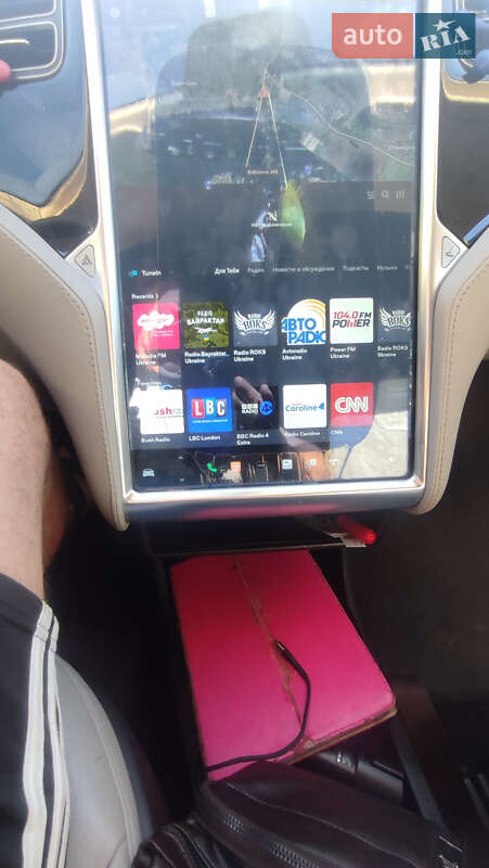 Лифтбек Tesla Model S 2013 в Житомире