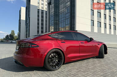 Лифтбек Tesla Model S 2023 в Днепре