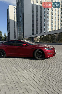 Лифтбек Tesla Model S 2023 в 