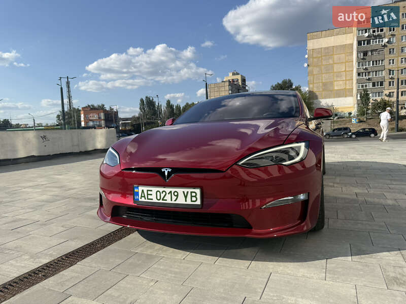 Лифтбек Tesla Model S 2023 в Днепре