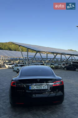 Лифтбек Tesla Model S 2016 в 