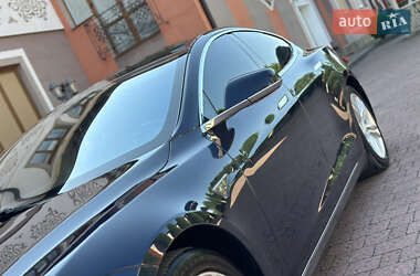 Лифтбек Tesla Model S 2013 в 