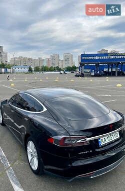 Лифтбек Tesla Model S 2013 в 