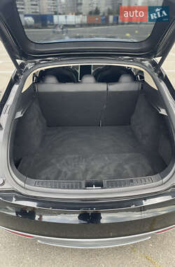 Лифтбек Tesla Model S 2013 в 
