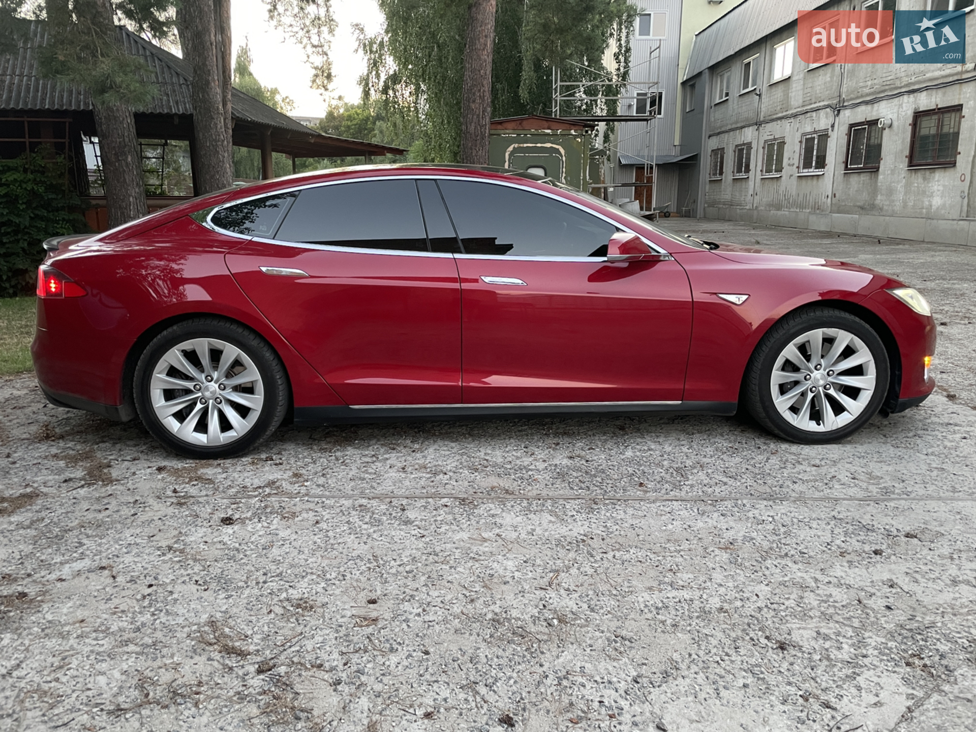 2013 Tesla Model S - мініатюра 4