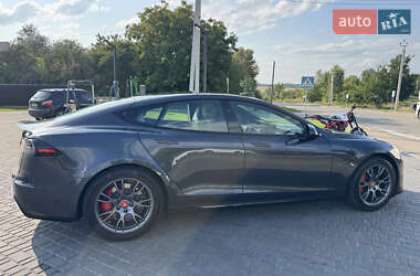 Лифтбек Tesla Model S 2024 в 