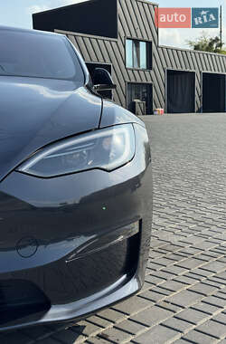 Лифтбек Tesla Model S 2024 в 