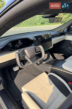 Лифтбек Tesla Model S 2024 в 