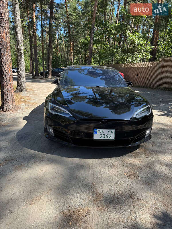 Ліфтбек Tesla Model S 2018 в Києві фото 2 Ліфтбек Tesla Model S 2018 в Києві