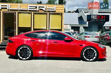 Лифтбек Tesla Model S 2021 в 