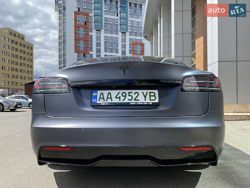 Лифтбек Tesla Model S 2022 в Киеве фото 26 Лифтбек Tesla Model S 2022 в Киеве
