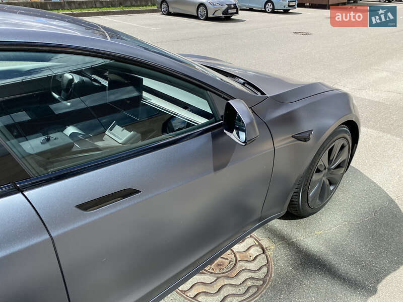 Лифтбек Tesla Model S 2022 в Киеве фото 31 Лифтбек Tesla Model S 2022 в Киеве