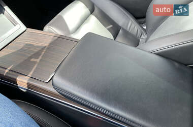 Лифтбек Tesla Model S 2022 в 