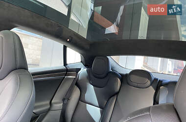 Лифтбек Tesla Model S 2022 в 