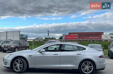 Лифтбек Tesla Model S 2013 в 