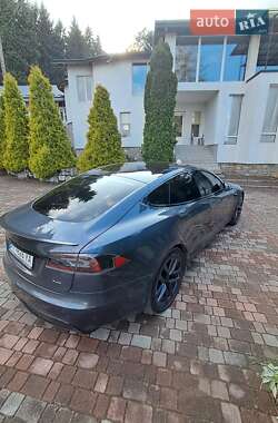 Ліфтбек Tesla Model S 2021 в 