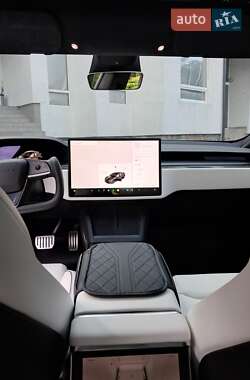 Ліфтбек Tesla Model S 2021 в 