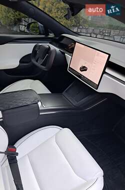 Ліфтбек Tesla Model S 2021 в 
