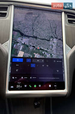 Лифтбек Tesla Model S 2014 в 
