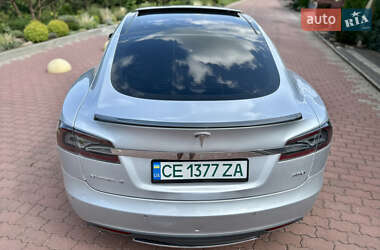 Лифтбек Tesla Model S 2015 в 