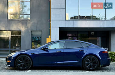 Лифтбек Tesla Model S 2021 в 