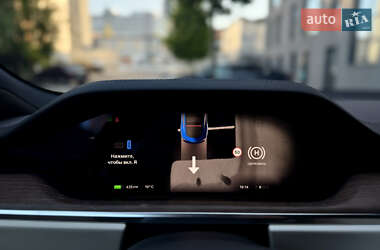 Лифтбек Tesla Model S 2021 в 