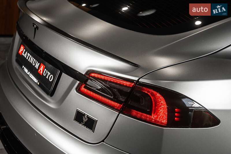 Ліфтбек Tesla Model S 2021 в Одесі фото 69 Ліфтбек Tesla Model S 2021 в Одесі