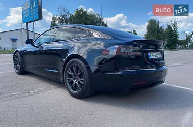 Лифтбек Tesla Model S 2021 в 