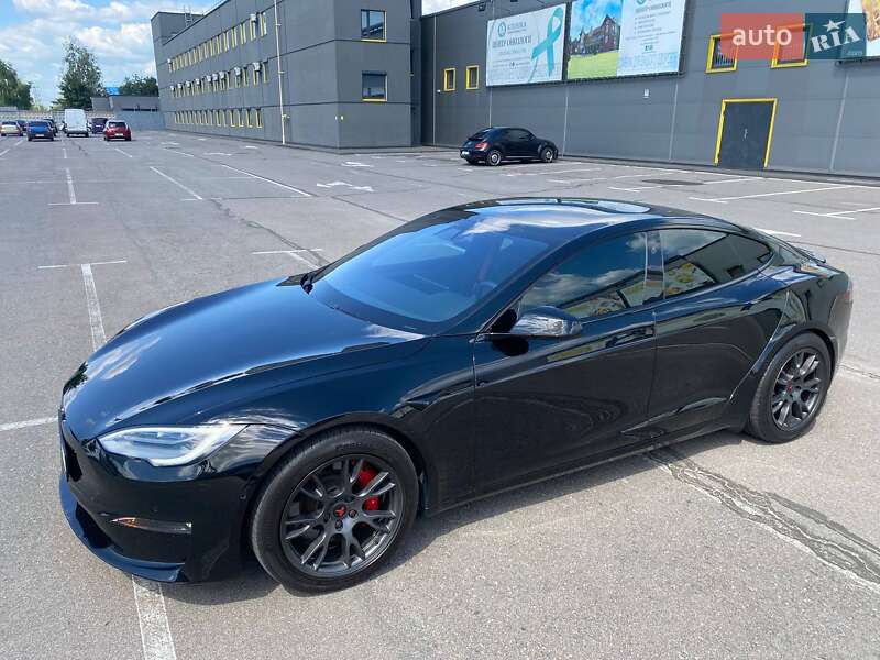 Лифтбек Tesla Model S 2021 в Киеве фото 18 Лифтбек Tesla Model S 2021 в Киеве
