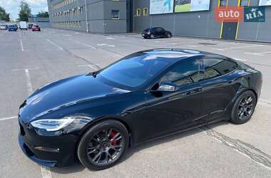Лифтбек Tesla Model S 2021 в 