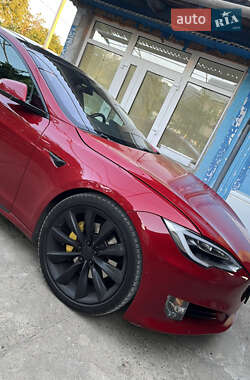 Лифтбек Tesla Model S 2018 в Одессе