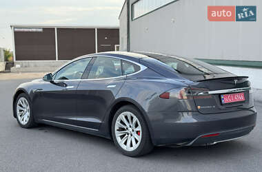 Ліфтбек Tesla Model S 2015 в 