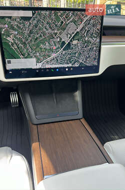 Лифтбек Tesla Model S 2021 в 