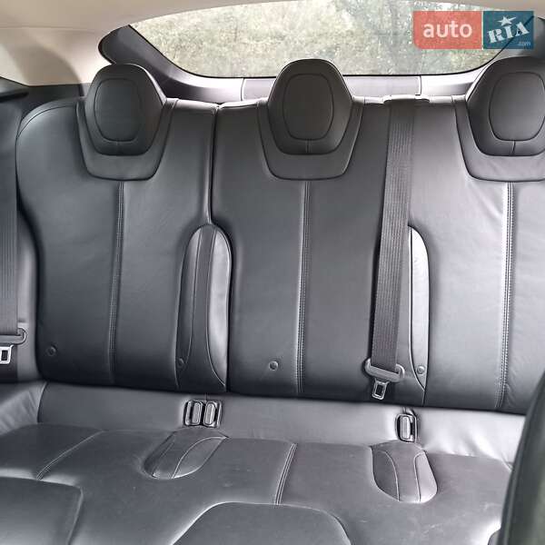 Лифтбек Tesla Model S 2013 в Ивано-Франковске