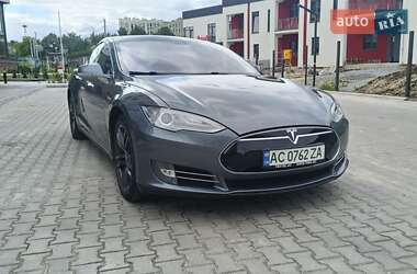 Ліфтбек Tesla Model S 2014 в 
