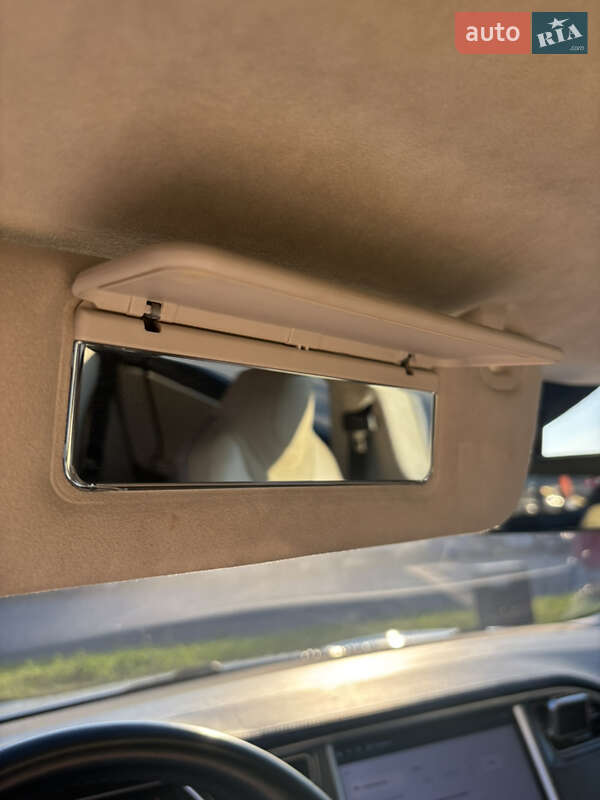 Лифтбек Tesla Model S 2012 в Луцке фото 18 Лифтбек Tesla Model S 2012 в Луцке