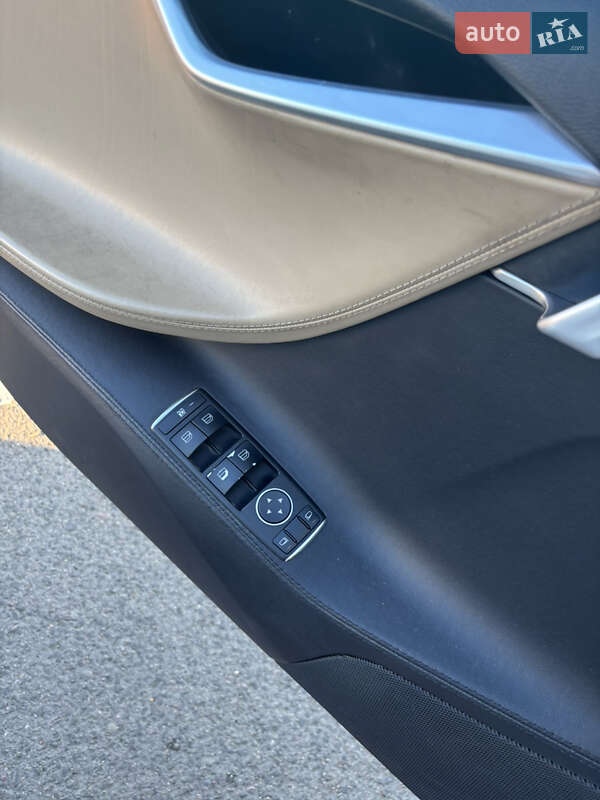 Лифтбек Tesla Model S 2012 в Луцке фото 26 Лифтбек Tesla Model S 2012 в Луцке