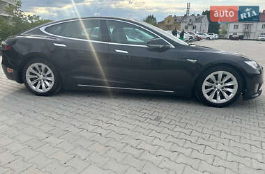 Ліфтбек Tesla Model S 2016 в 