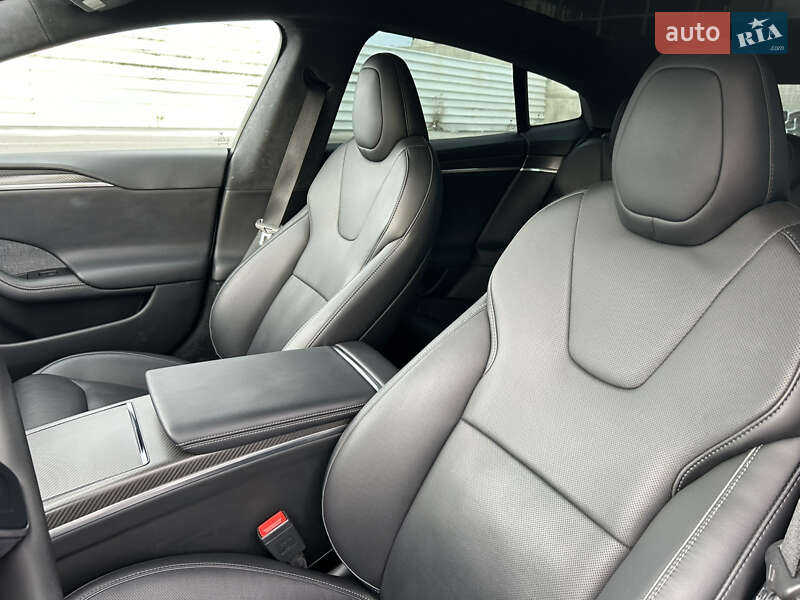 Ліфтбек Tesla Model S 2021 в Львові фото 24 Ліфтбек Tesla Model S 2021 в Львові