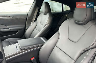 Ліфтбек Tesla Model S 2021 в 