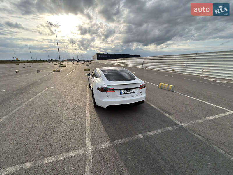 Ліфтбек Tesla Model S 2021 в Львові фото 36 Ліфтбек Tesla Model S 2021 в Львові