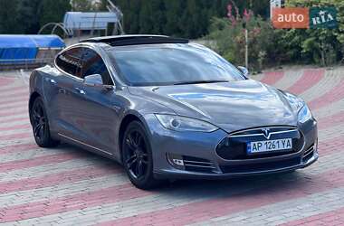Лифтбек Tesla Model S 2013 в Запорожье